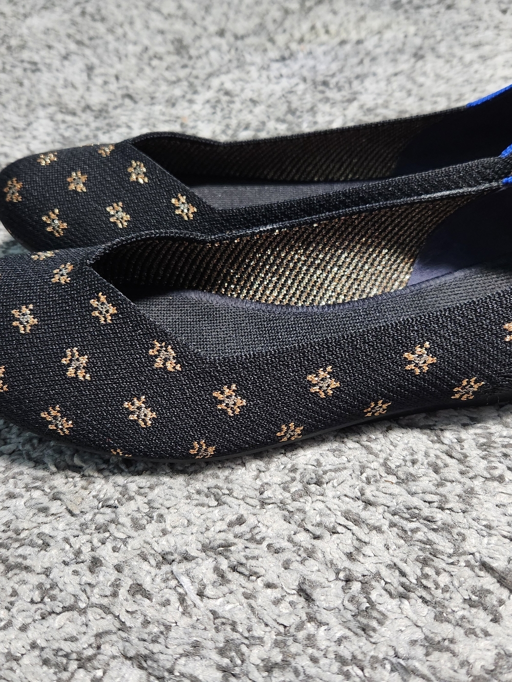 Women's Black Rothys Daisy Round Flats